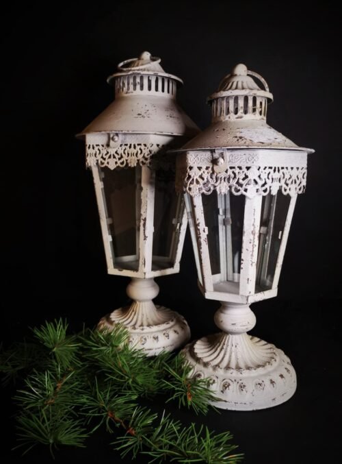 Metalen lantaarn licht grijs