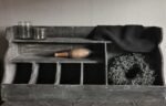 Grote grijze gruttersbak met houder - Afbeelding 2