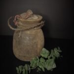 Nepalese pot met deksel