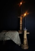Bruine houten kandelaar