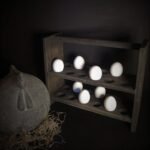 Grijs houten eierrek voor 24 eieren – landelijke keukenstijl