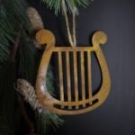 Roest hanger harp