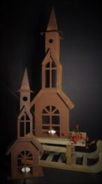 Roestige metalen kerktoren L