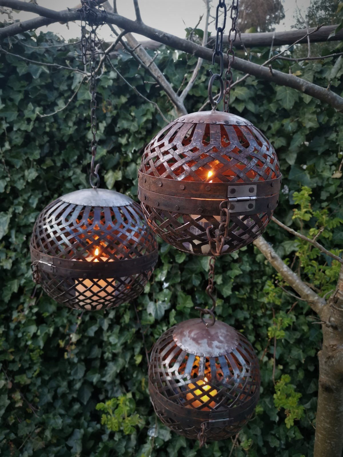 set-metalen-decoratie-ballen 1 Metalen decoratie bal S - Afbeelding 1