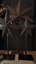 Metalen ster op standaard
