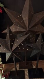Metalen ster op standaard