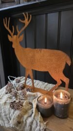 Roest rendier op voet 48cm