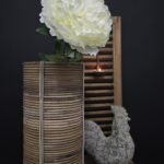 Witte kunst pioenroos