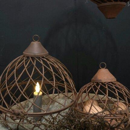 Roestige decoratie bal M foto 2