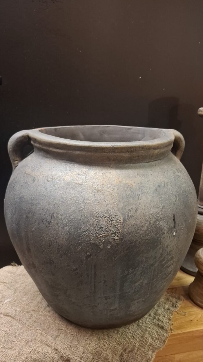 sobere pot met oren grijs product