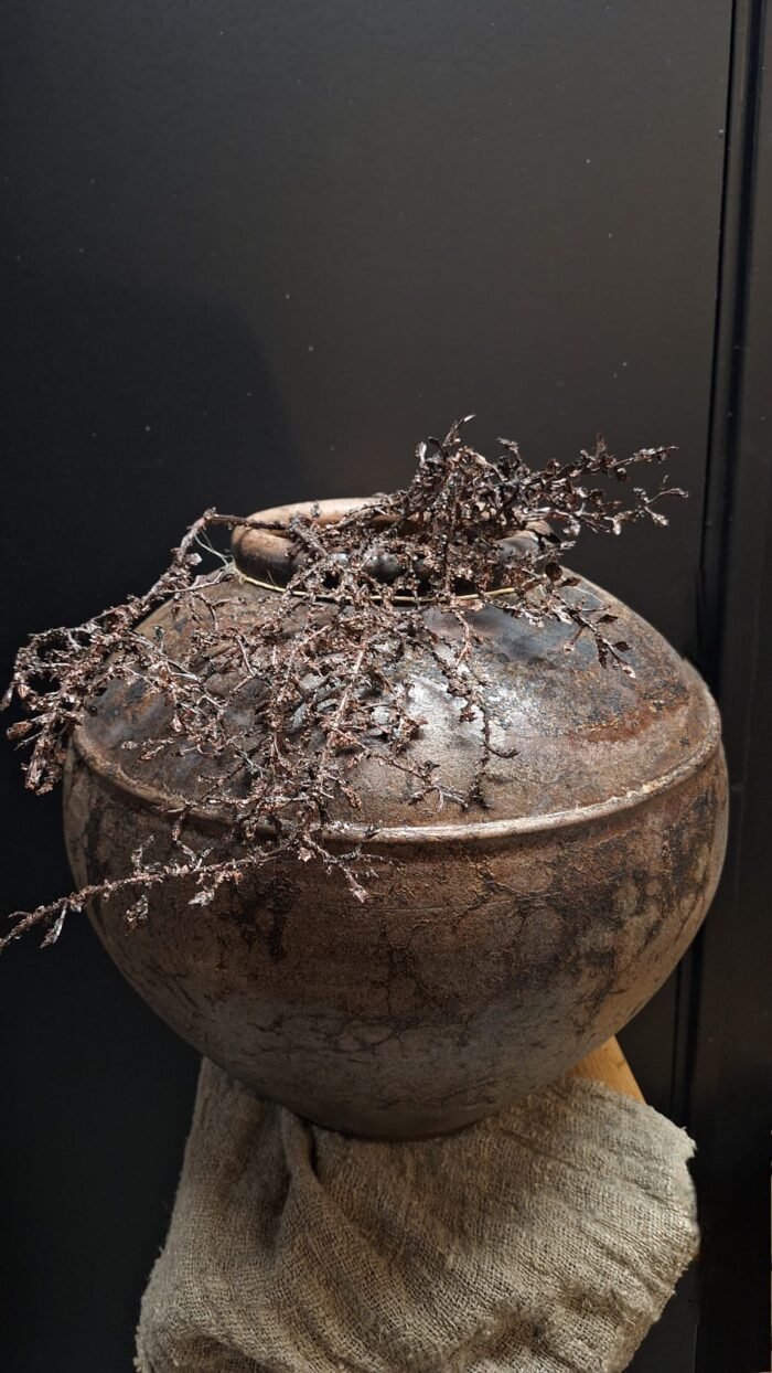landelijke vensterbank pot