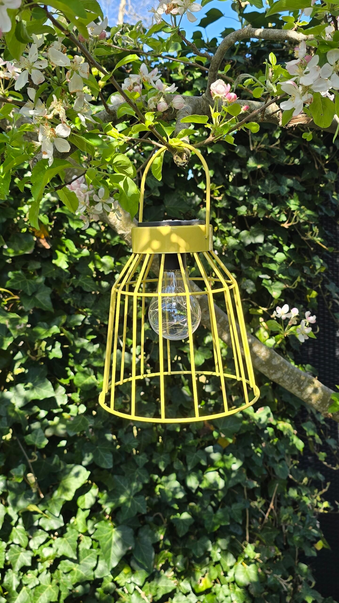 hanglamp-led-solar-siena-geel 1 Hanglamp LED solar Siena geel - Afbeelding 1