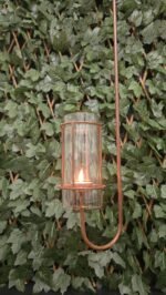 Roestige hangkandelaar met glas