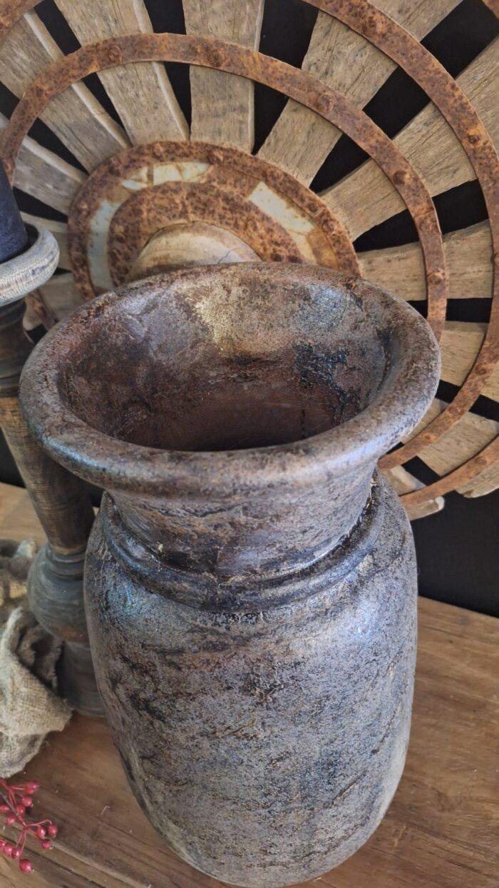 Landelijke stenen pot 40 cm met doorleefde uitstraling
