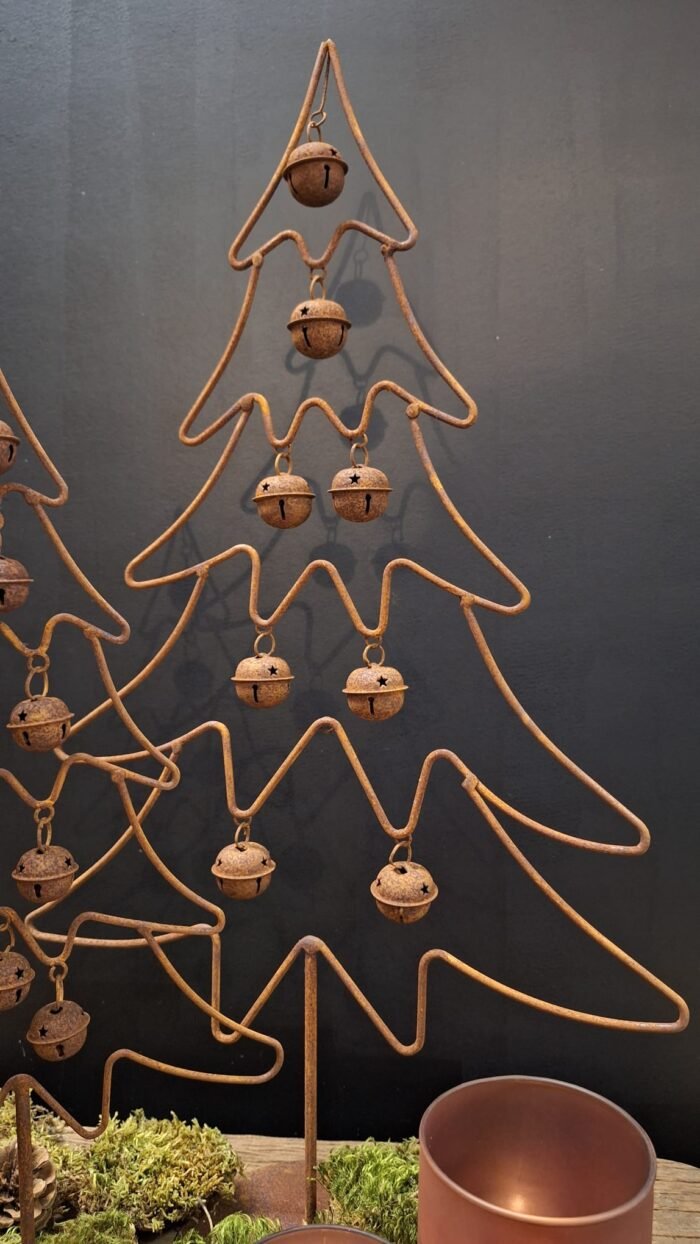 Metalen kerstboom 56 cm hoog – sobere kerstversiering