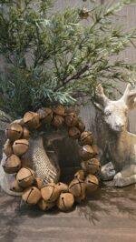 Roestige bellenkrans L - Afbeelding 2