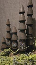 Houten dennenboom Nordy met sierraad - Afbeelding 5