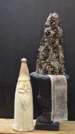 Houten kerstman - handgekapt