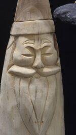 Houten kerstman - handgekapt - Afbeelding 2