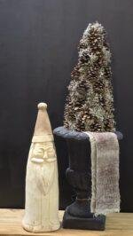 Houten kerstman – handgekapt