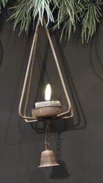 Roest theelichthouder hanger met bel – landelijke metalen hangdecoratie foto 4