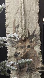 Smalle shabby linnen wanddoek rendierkop