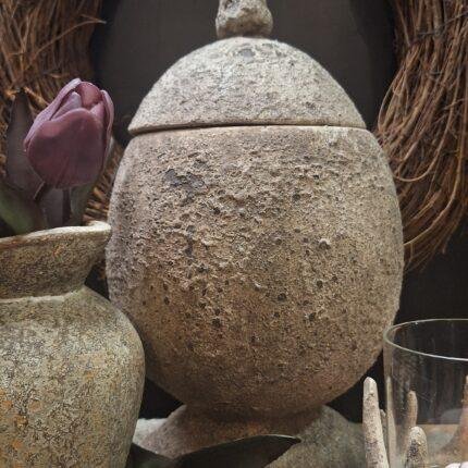 Stenen pot met deksel konijn - landelijk sobere decoratiepot