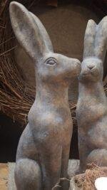 Zittend konijnenbeeld - Afbeelding 2