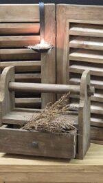 Houten keukenrolhouder met lade-bruin