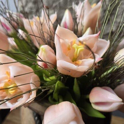 Landelijk kunstboeket tulpen 30 cm voor sobere woondecoratie