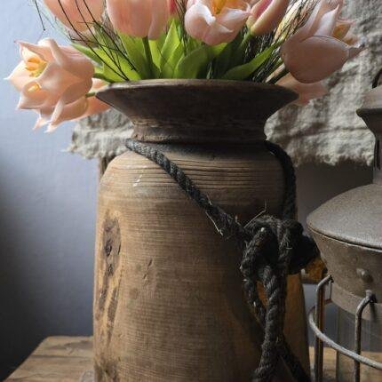 Countryfield kunstboeket Tulip Greigii 30 cm in landelijke kruik