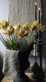 Steel en blad van kunsttulp met natuurlijke afwerking