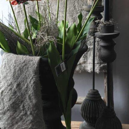 Steel en blad van kunsttulp met natuurlijke afwerking