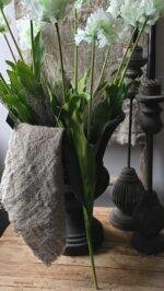 Steel en blad van kunsttulp met natuurlijke afwerking