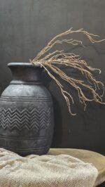 Landelijke kruik donker grijs met patroon – grote pot stoer en sober