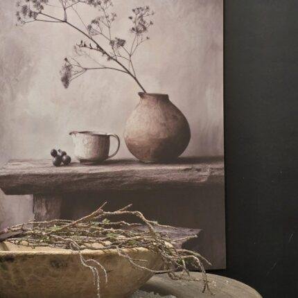 Canvas schilderij landelijke stijl 70×50 cm – wanddecoratie met kruik en tak
