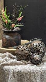 Landelijke decoratie set met metalen draadballen foto 2