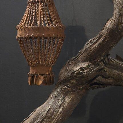 Roestige Hanger met Kettingen foto 2
