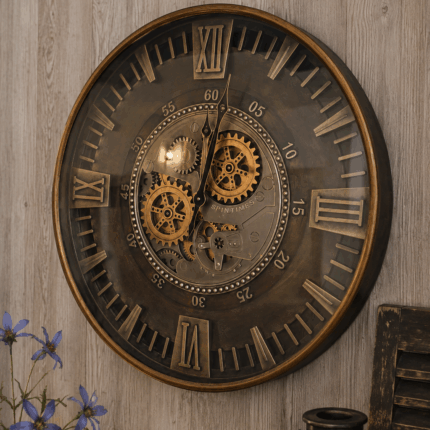 Industriële Wandklok Brons 60 cm – Tandwielen & Romeinse Cijfers