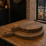Decoratieve massieve houten plank rond met handgreep