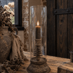 Windlicht met dennenappel kandelaar – 13 × 30 cm